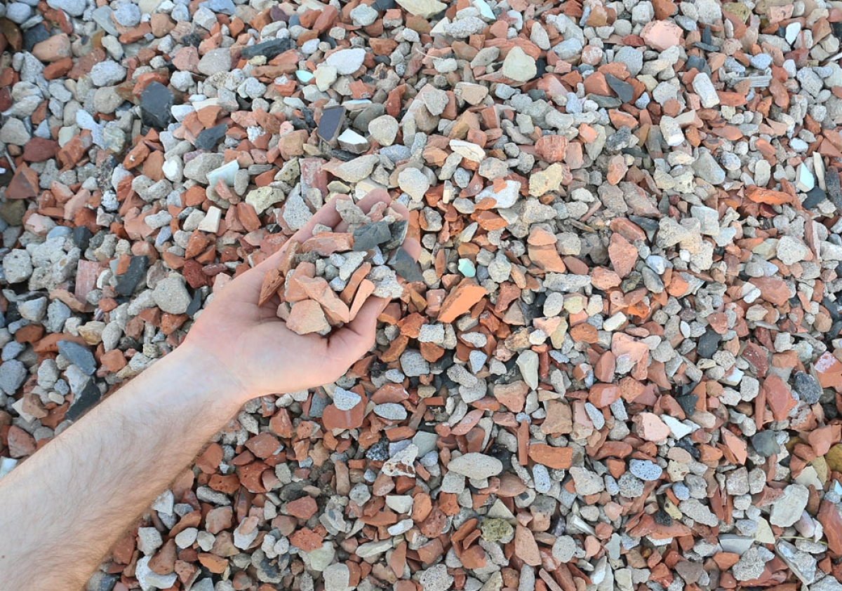 120,- / 1t vč. 21% DPH Recyklát směsný 8/32 ©